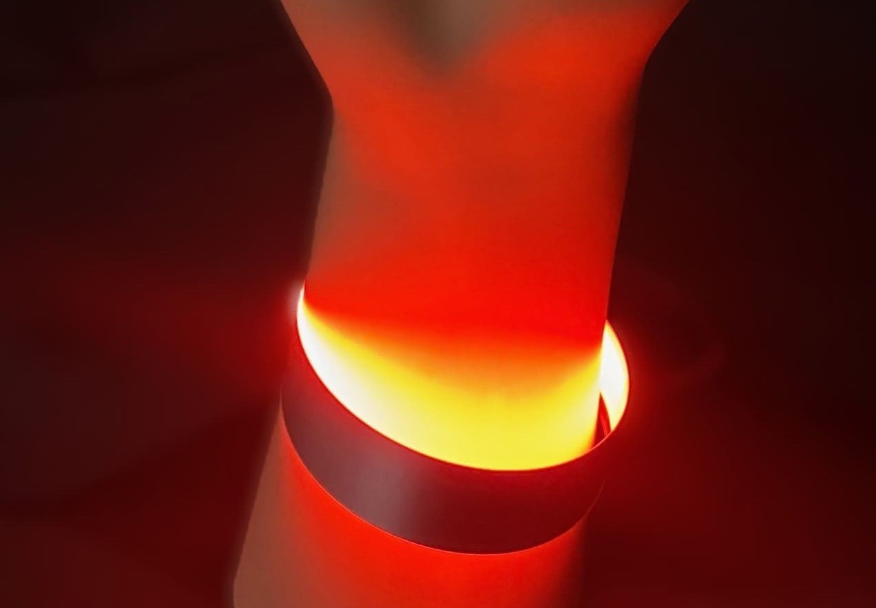 Example of a Ribbon‑like  organic  light source